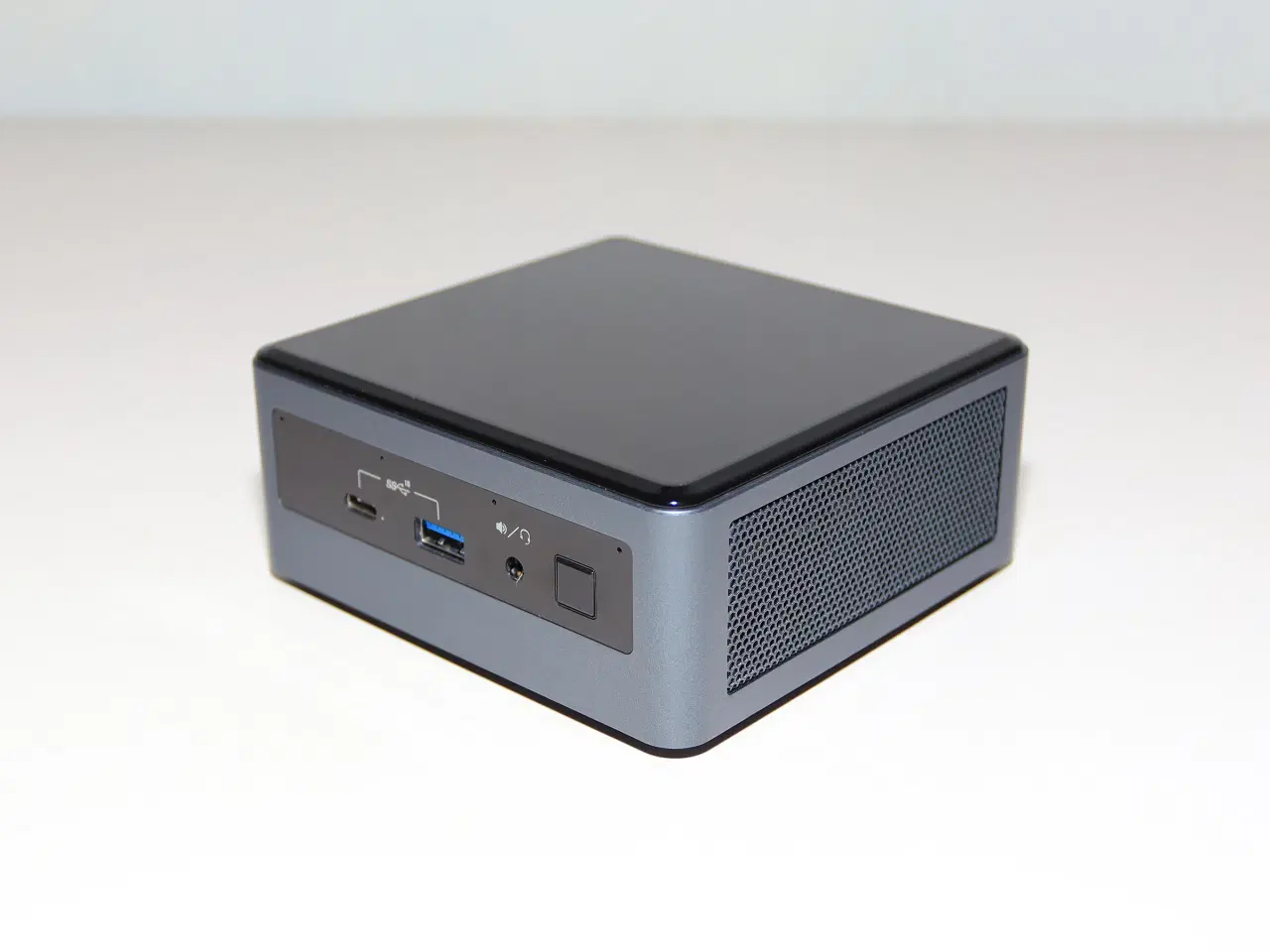 Billede 2 - Intel NUC 10FNH Frost Canyon
