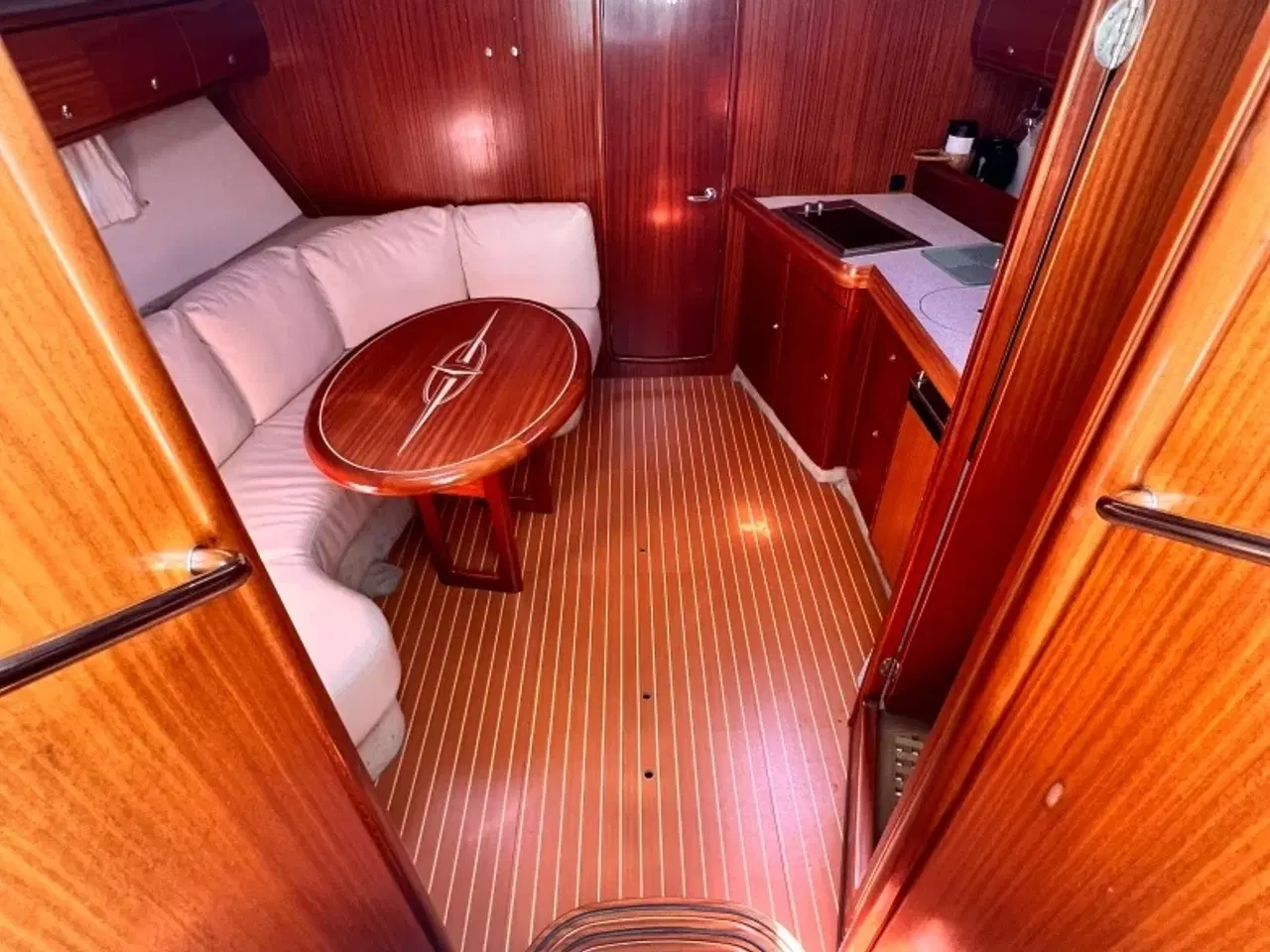 Billede 3 - Bavaria 37 HT Sport