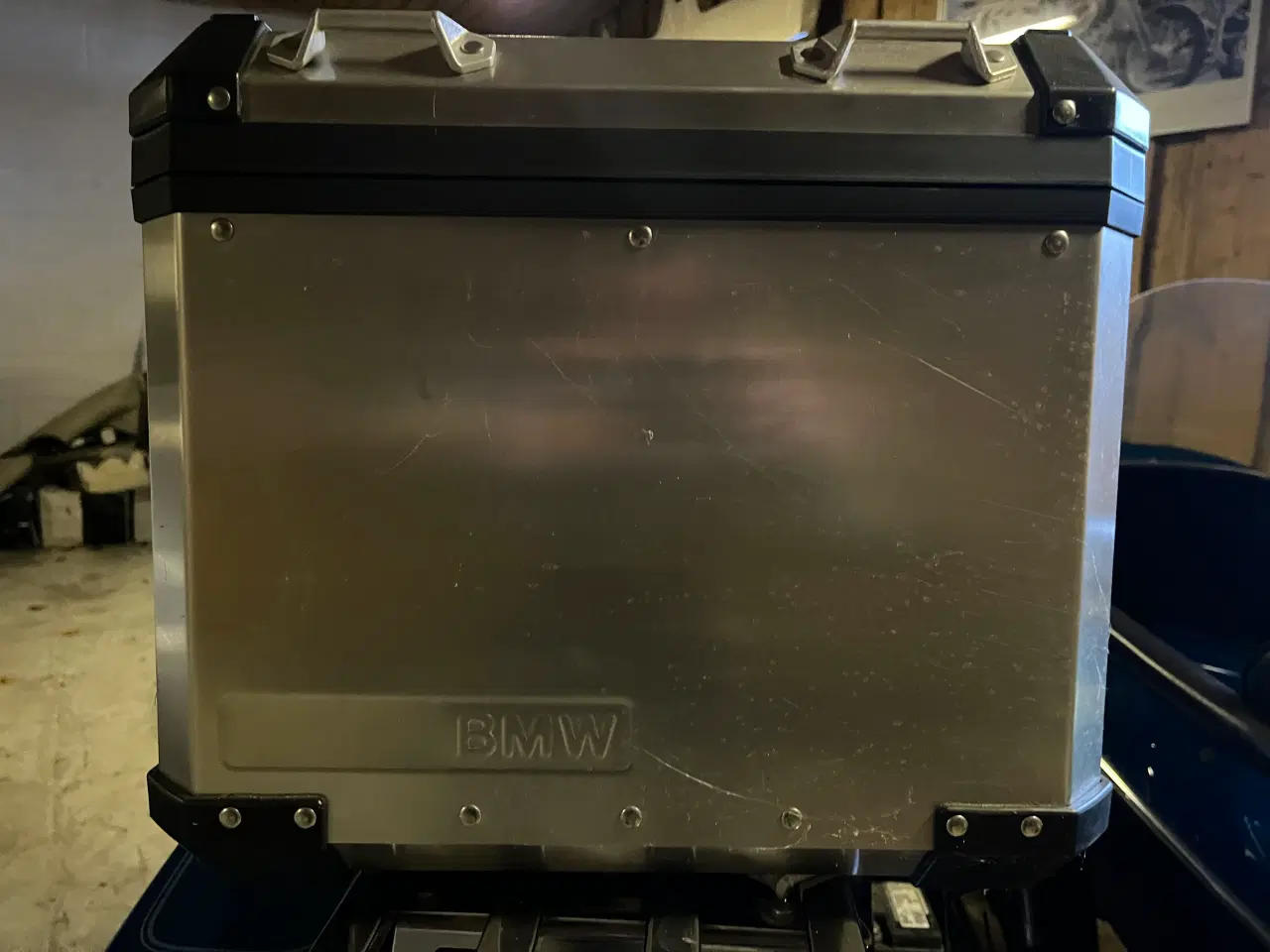 Billede 4 - Nye BMW Alu Sidetasker..