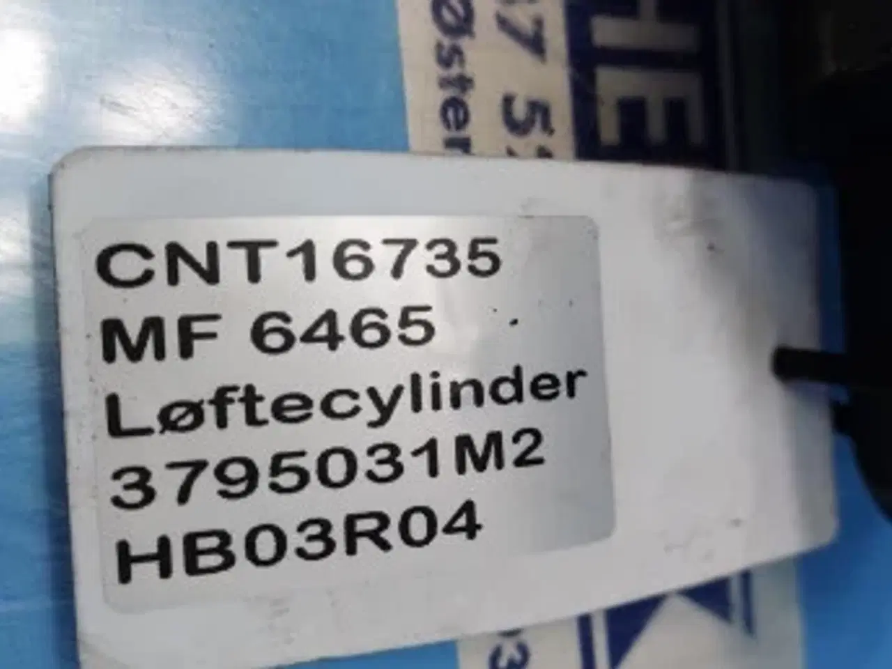 Billede 12 - Massey Ferguson 6465 Løftecylinder 3795031M2