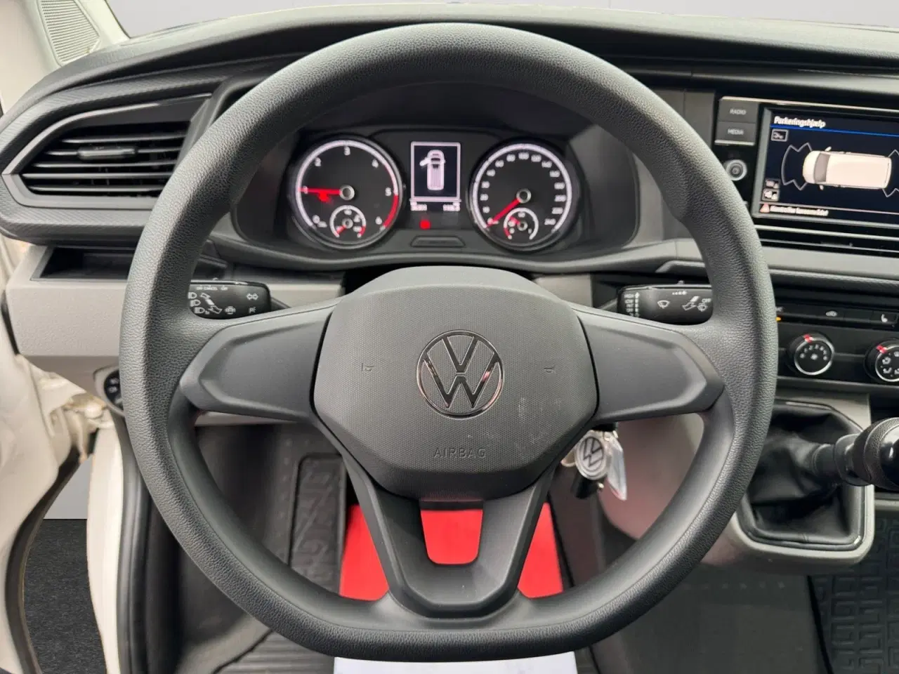 Billede 8 - VW Transporter 2,0 TDi 150 Kassevogn kort