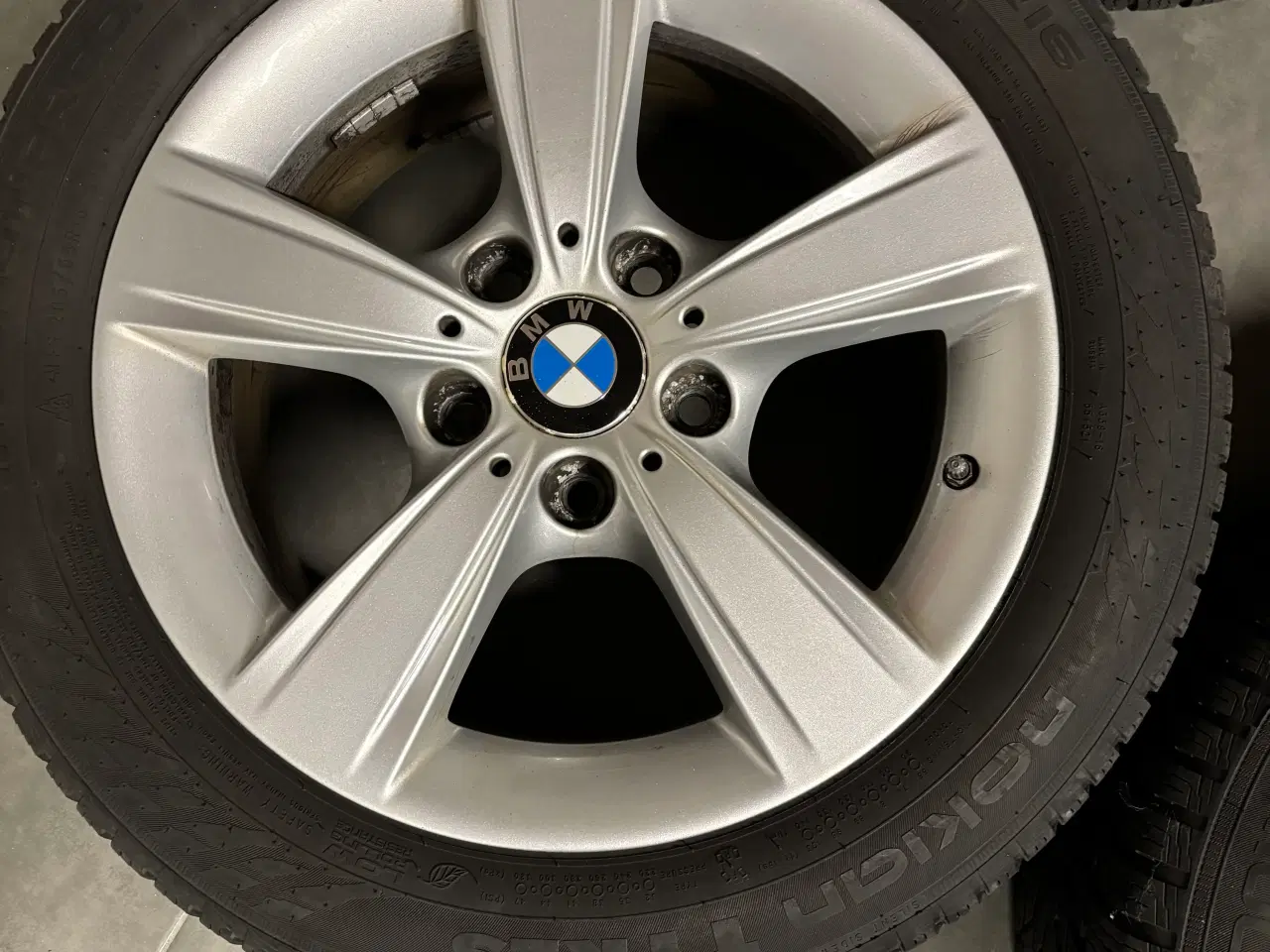 Billede 1 - BMW alufælge 16