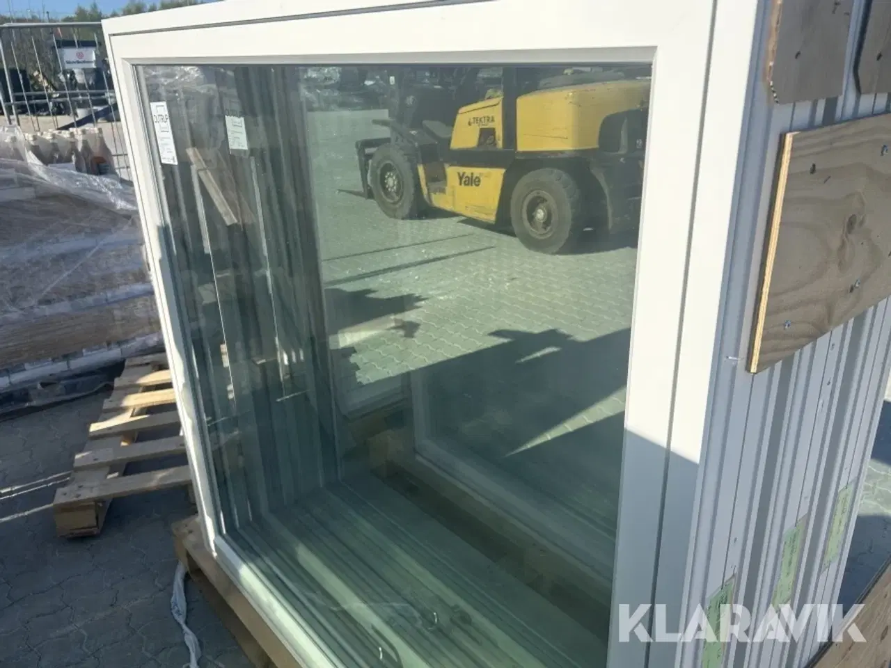 Billede 3 - Topstyret vindue Outrup Træ/alu 3lags glas, 8 styk