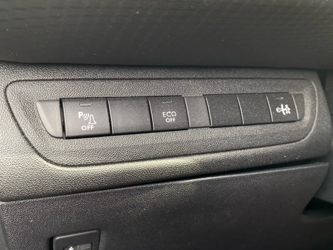 Billede 16 - Peugeot 2008 1,2 e-THP Allure EAT6 110HK 6g Aut.