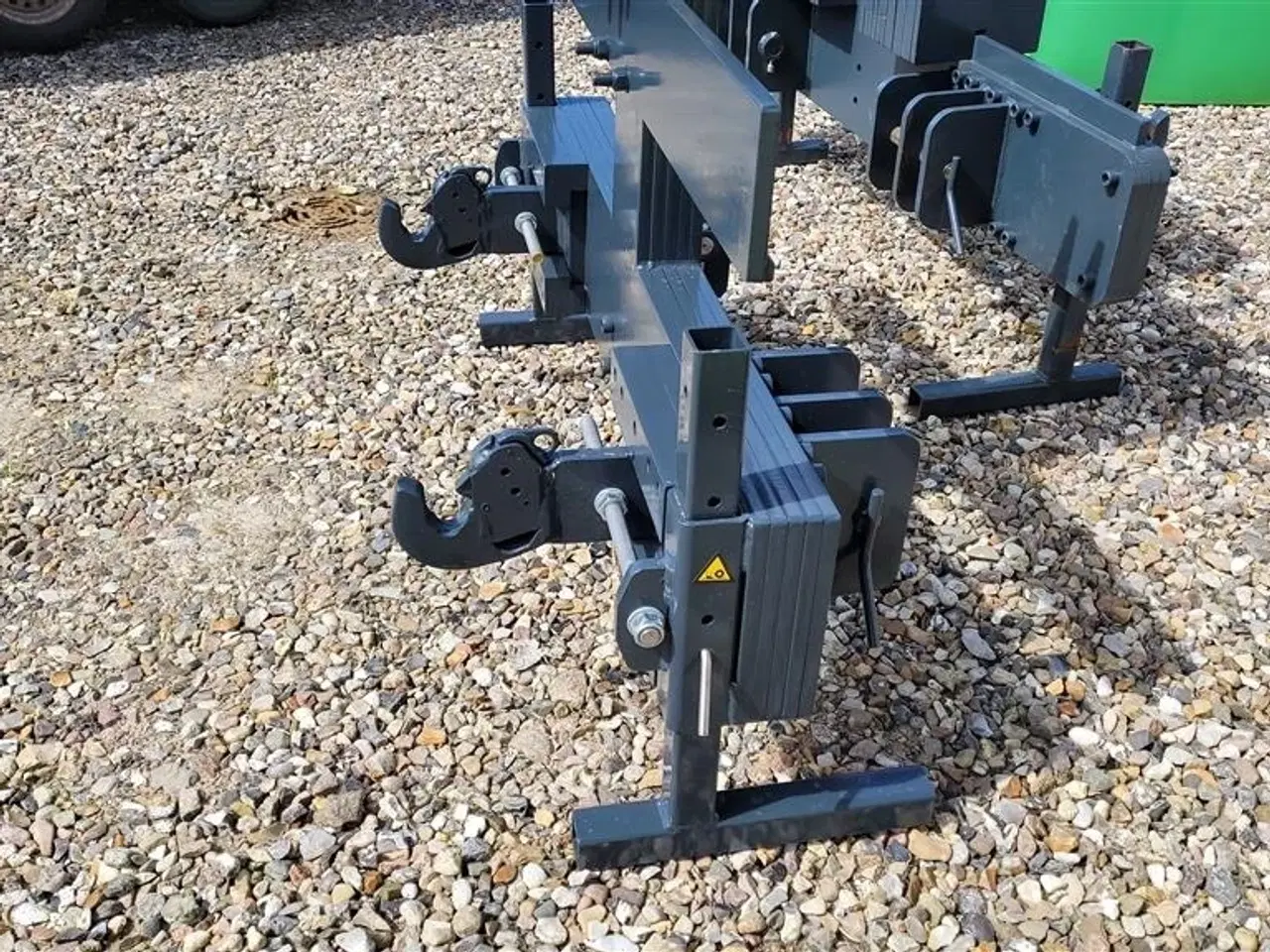 Billede 3 - Allround vægtklods Vision 700 kg Vision 750 basisvægt til front og bag