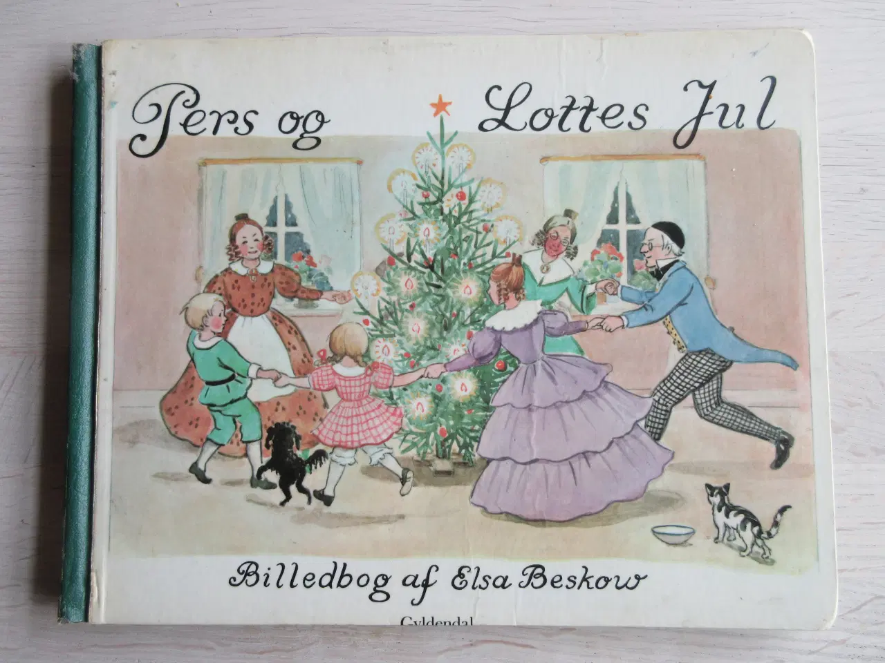 Billede 1 - Pers og Lottes jul - af Elsa Beskow ;-)