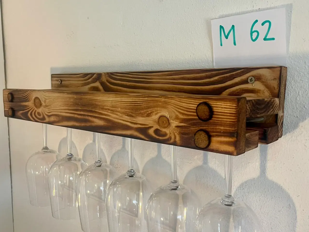 Billede 4 - Vinhylde af træ