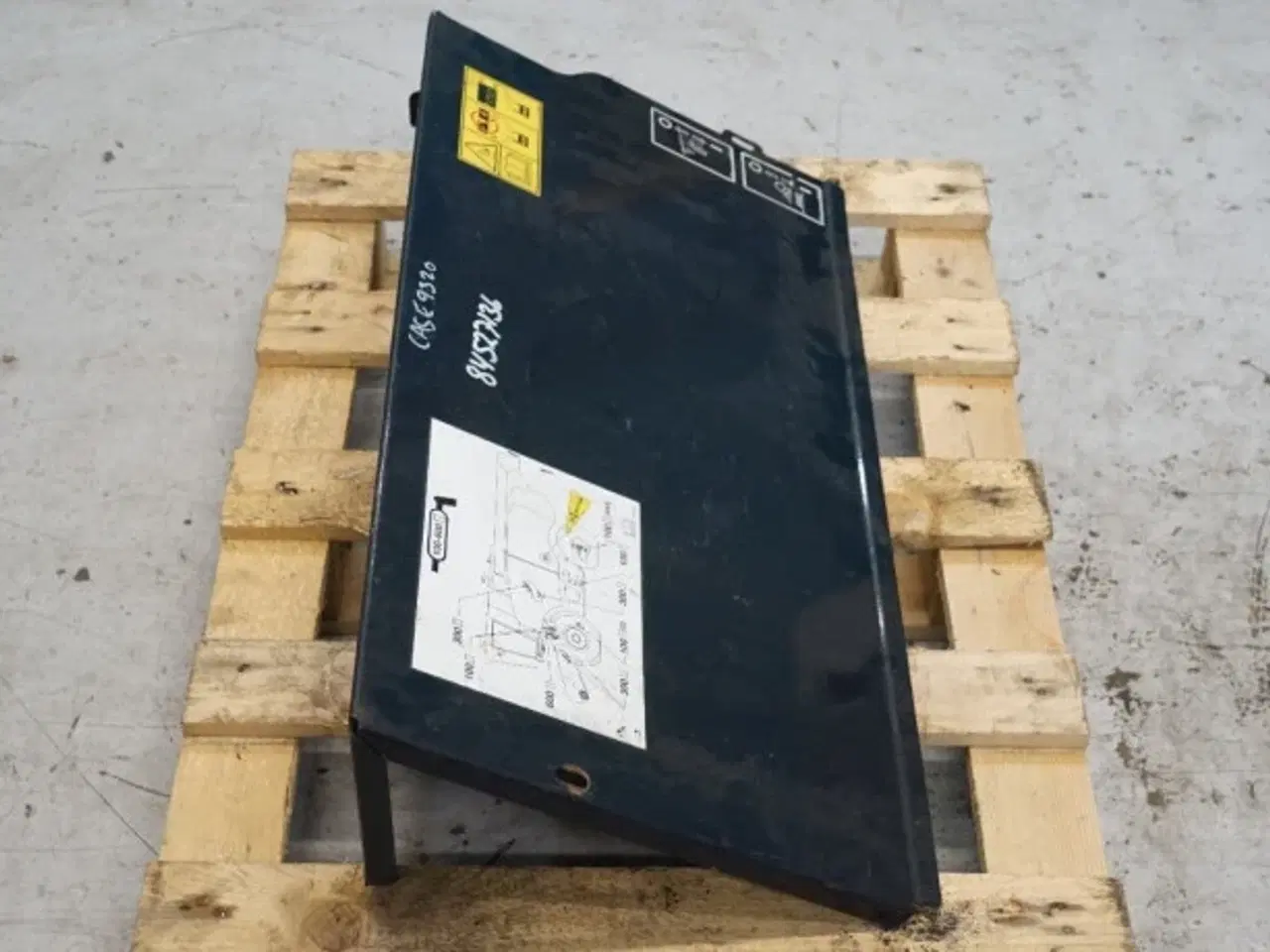 Billede 5 - Case 9230 Afskærmning 84527136