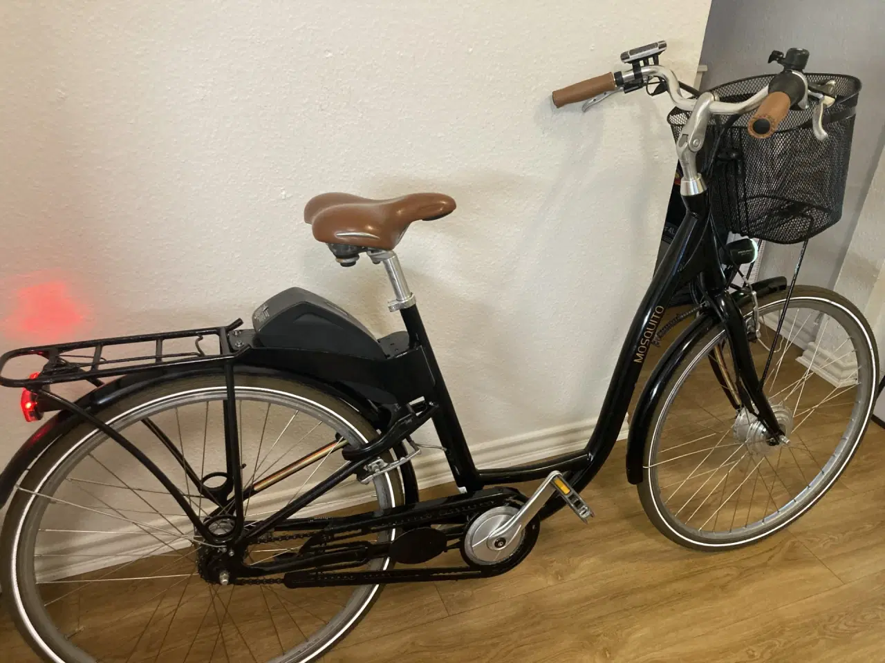 Billede 2 - mosquito dame elcykel 28" 7 gear.