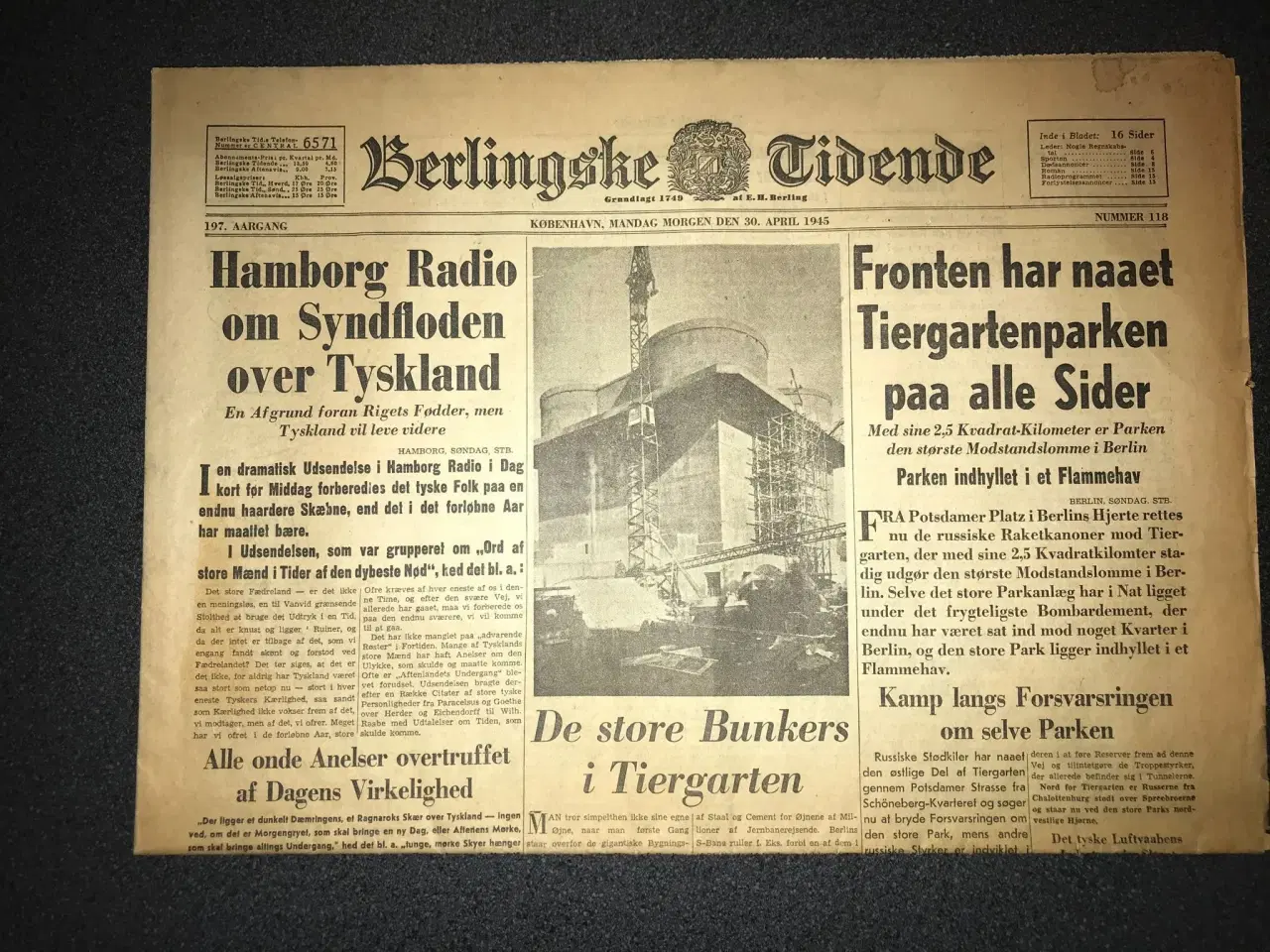 Billede 1 - Berlingske Tidende- 30. april 1945.