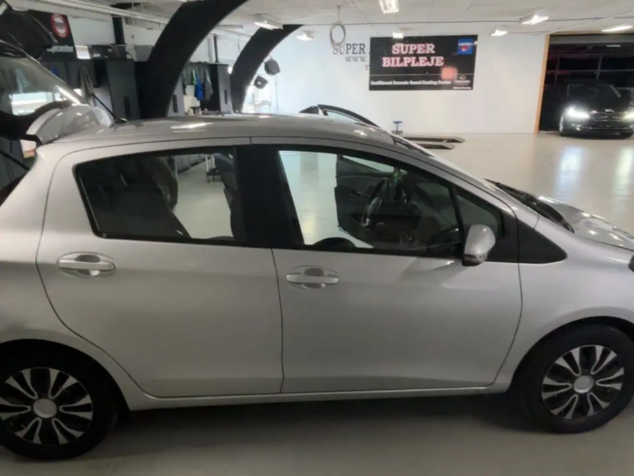 Billede 3 - Toyota Yaris 2015