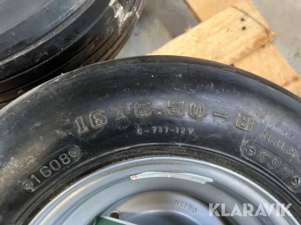 Billede 8 - Hjul til høvender 4 styk