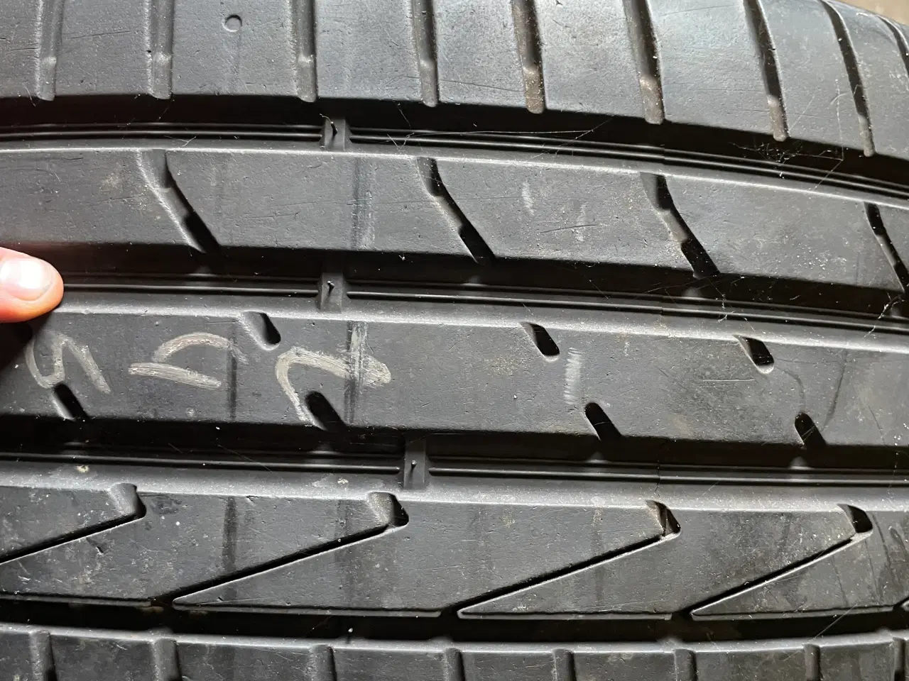 Billede 3 - 19 Hankook 245/40r19 Ref.J90 sommer