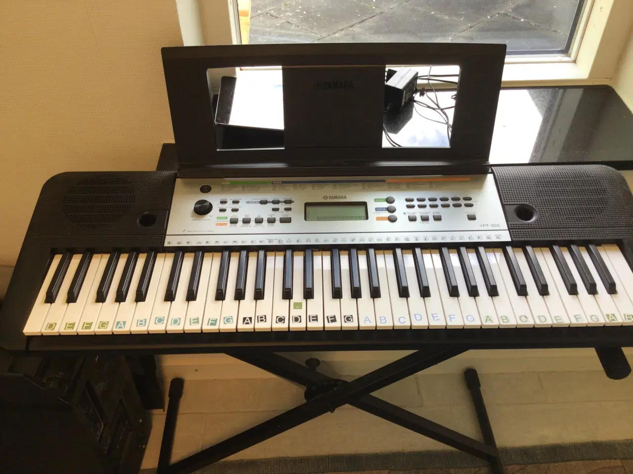 Billede 1 - Keyboard til salg