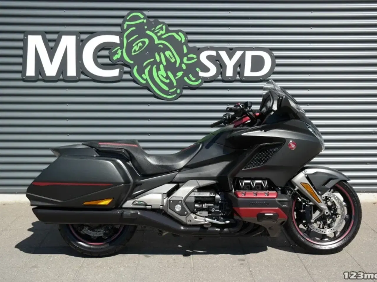 Billede 1 - Honda GL 1800 Gold Wing MC-SYD       BYTTER GERNE