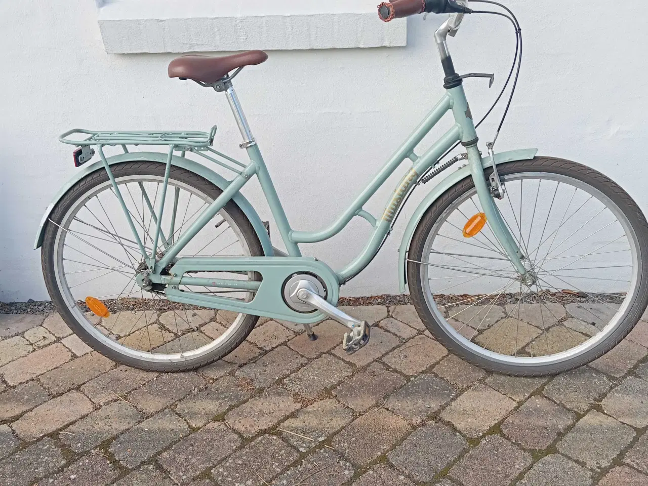 Billede 1 - Fin Mustang Pige cykel med 7 indvendig gear.