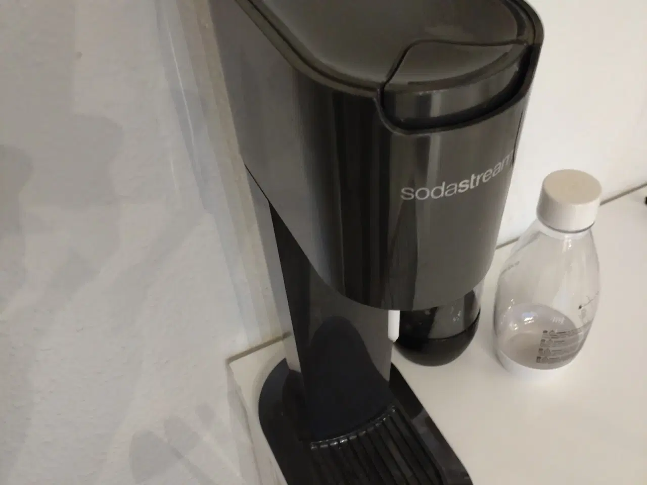 Billede 3 - Sodastream med flasker