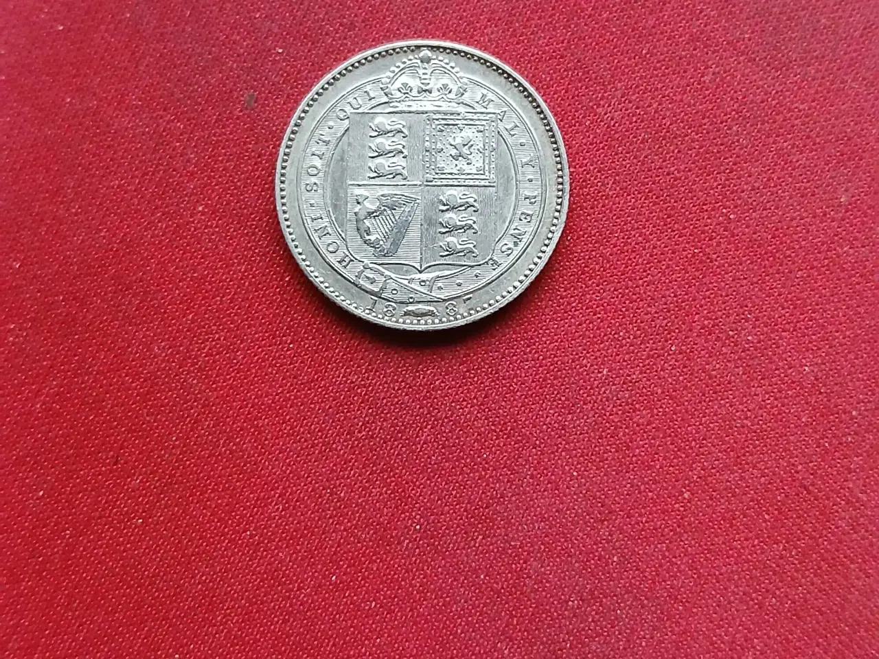Billede 2 - Sølv shilling 1887