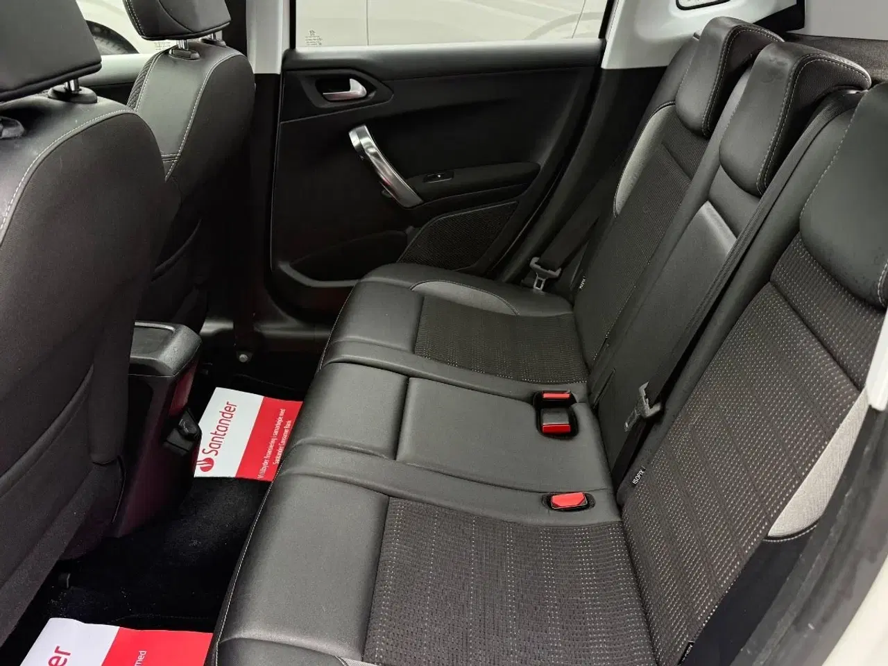 Billede 9 - Peugeot 2008 1,6 BlueHDi 100 Allure Sky