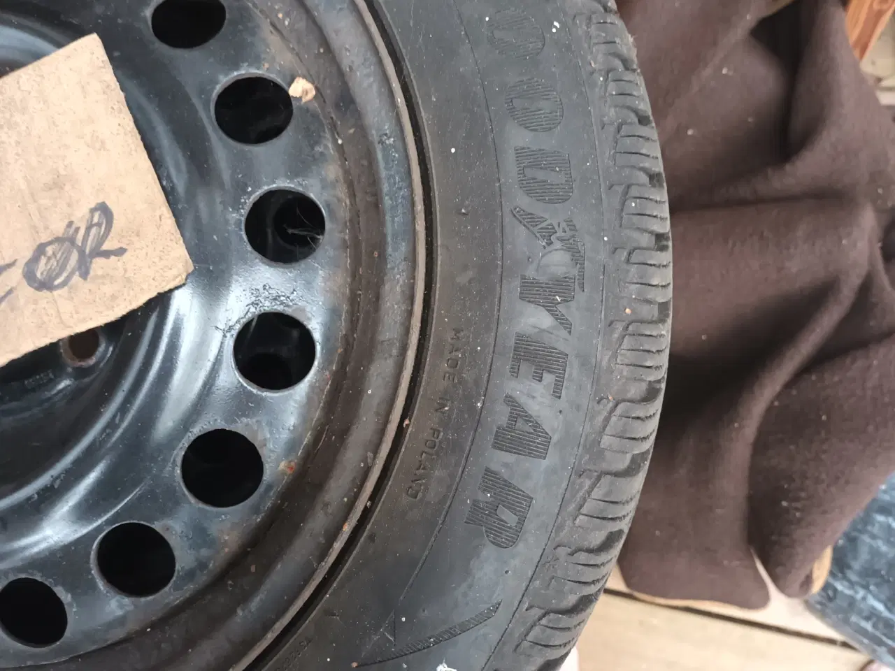 Billede 2 - Fire vinterdæk goodyear