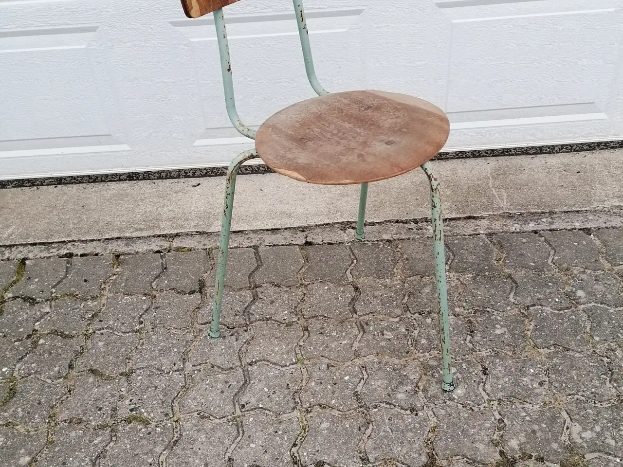 Billede 1 - Retro Køkkenstol 3 Benet