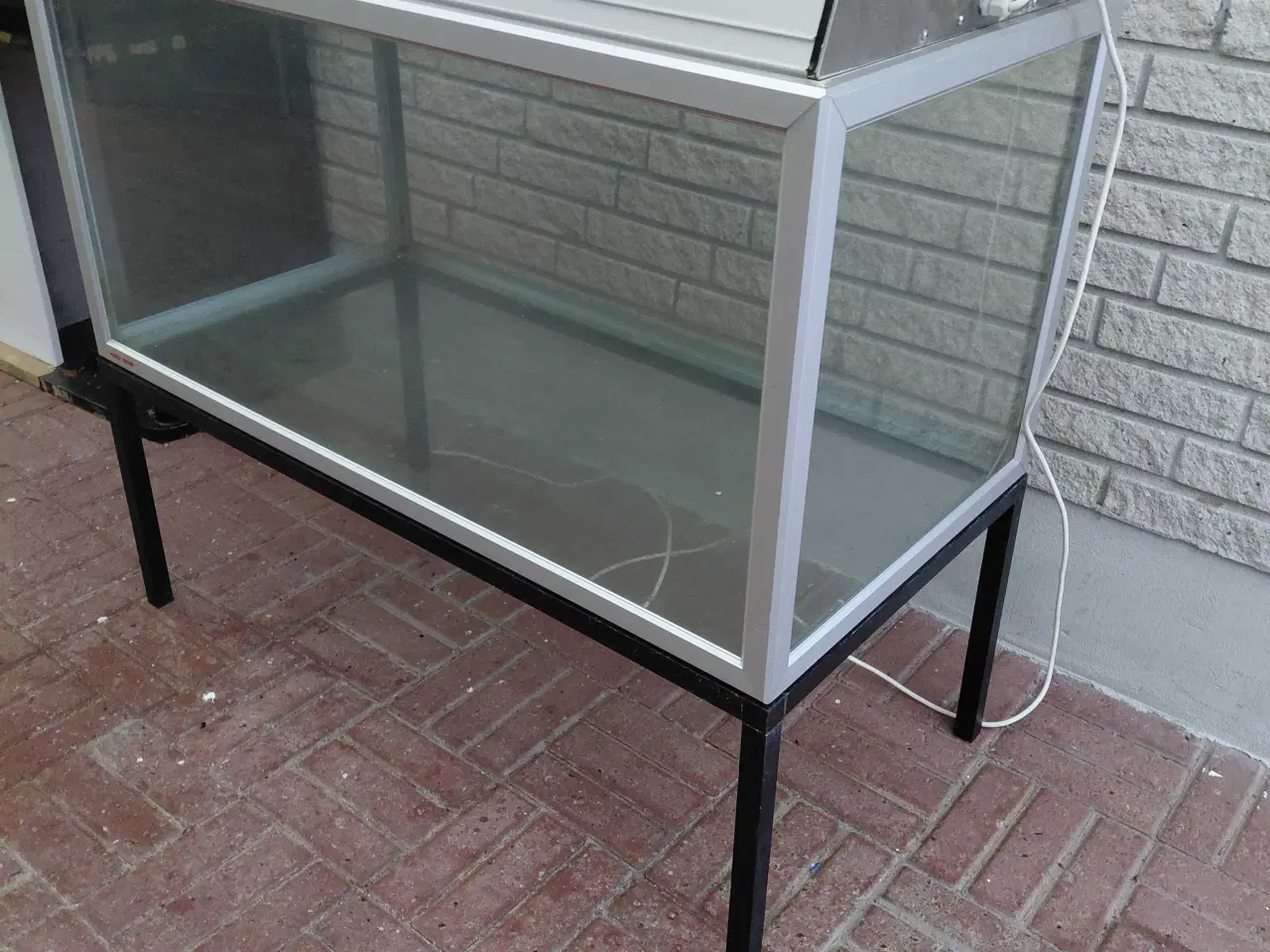 Billede 3 - Akvarier 250L