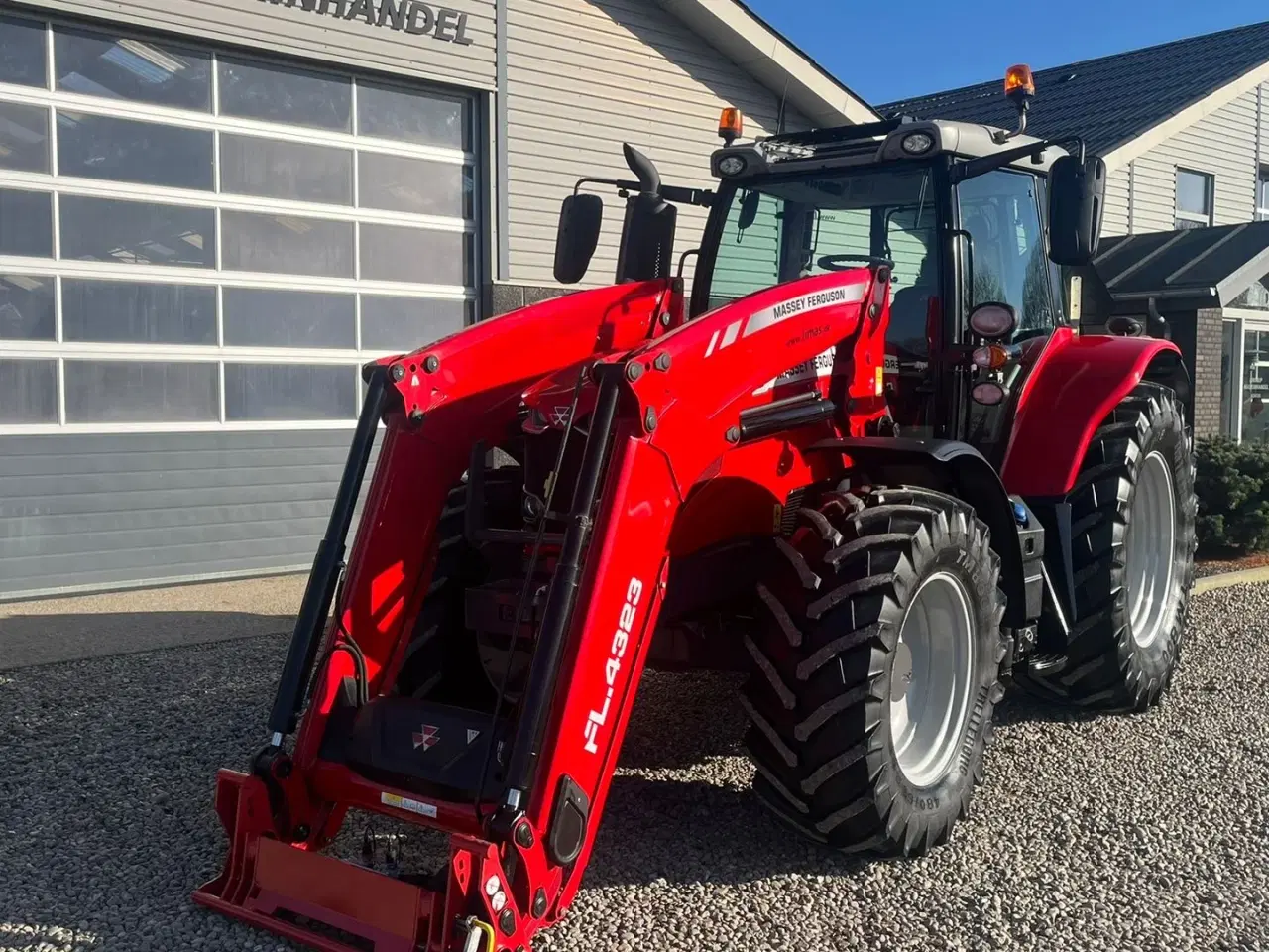 Billede 9 - Massey Ferguson 6715 S Dyna6 Med frontlæsser