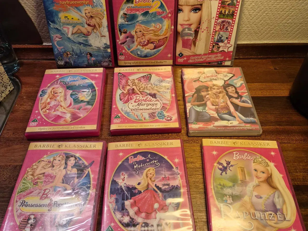 Billede 1 - Barbie dvd film sælges enkeltvis