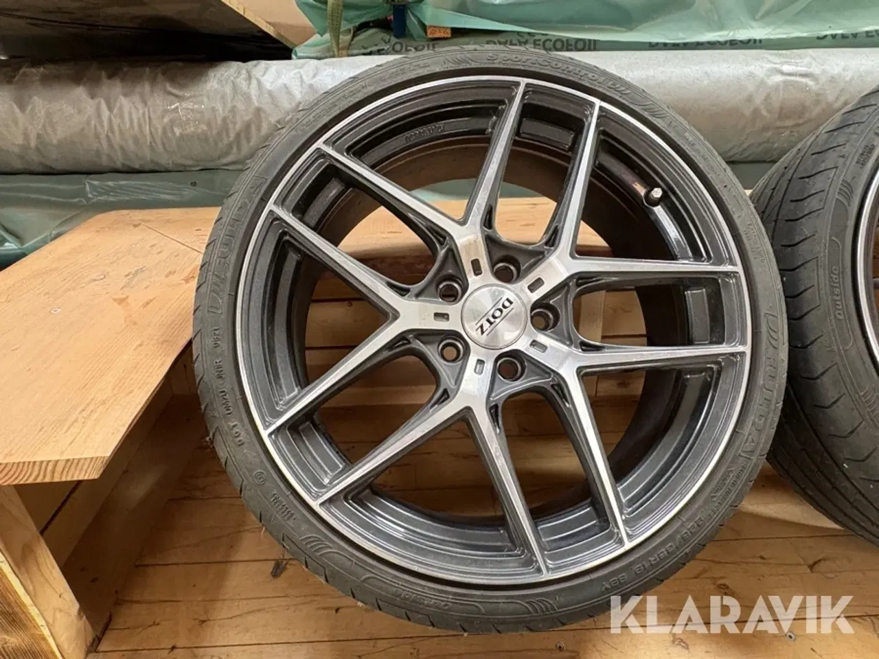 Billede 2 - Sommerdæk Fulda 225 / 35 R19 4 styk