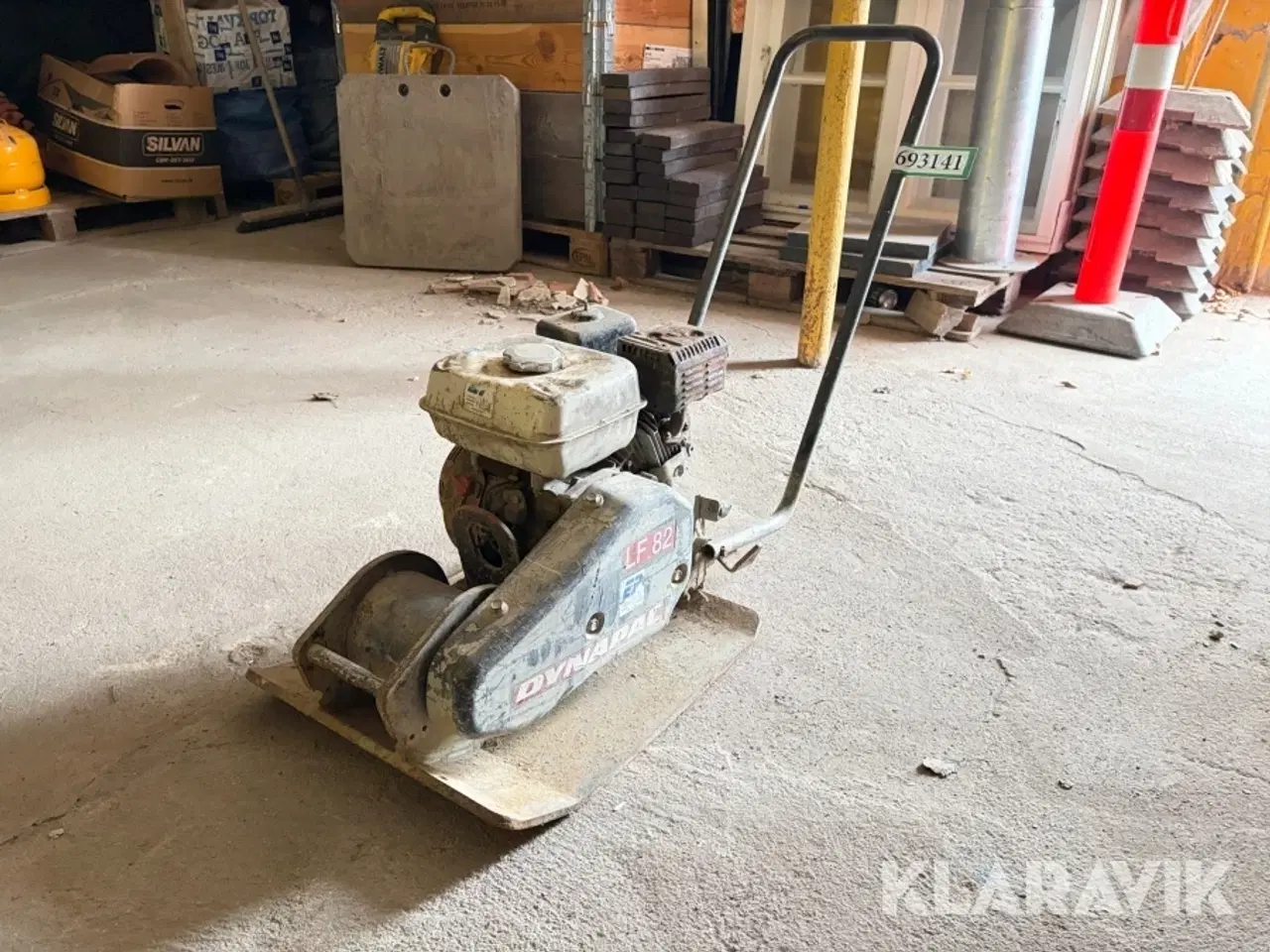 Billede 1 - Pladevibrator Dynapac LF 82