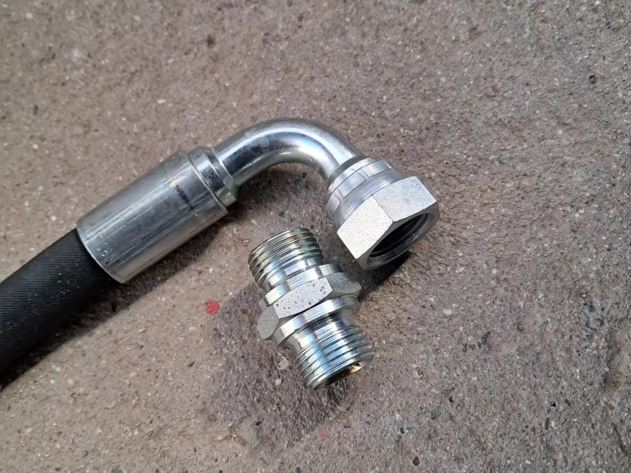 Billede 3 - Hydraulikslange med kobling og fittings helt ny.