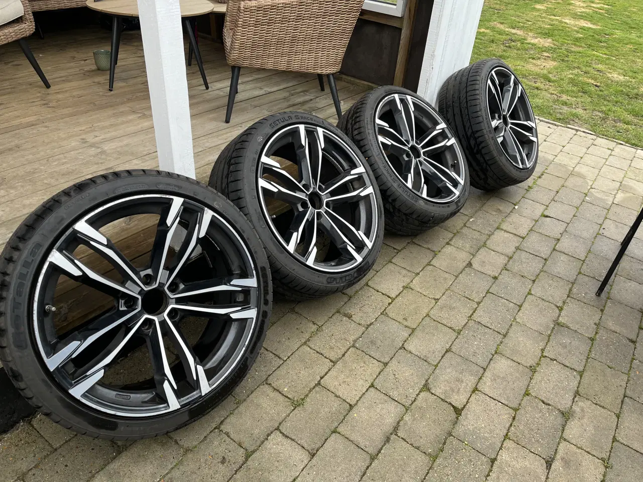 Billede 2 - 20” Sommerdæk på alufælge. 