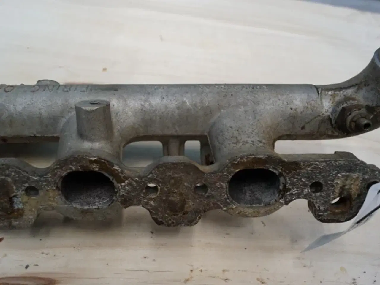 Billede 4 - Ford 7710 Indsugnings Manifold E0NN9425AA