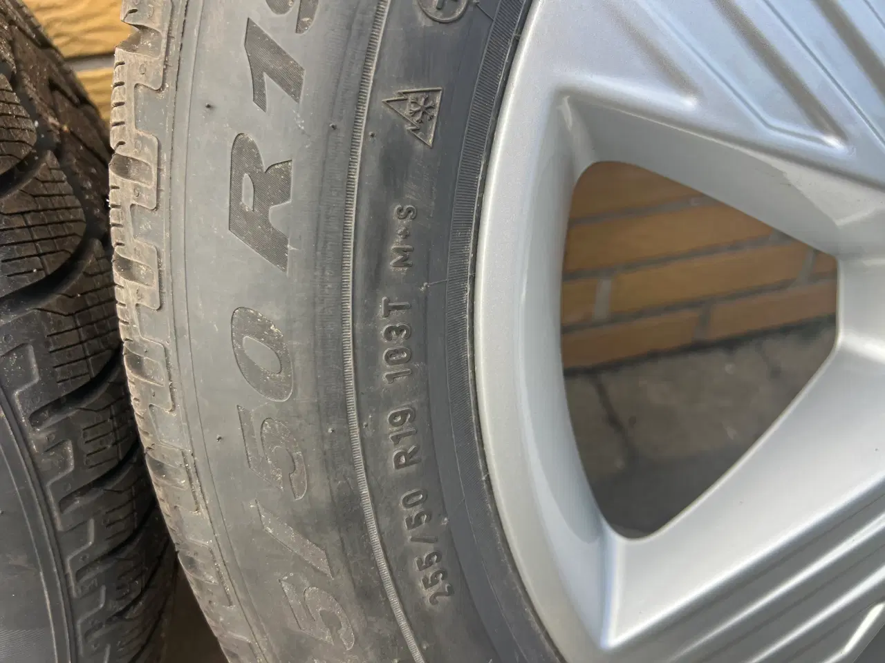 Billede 4 - 19” Org.  Audi  Q4 vinterhjul 