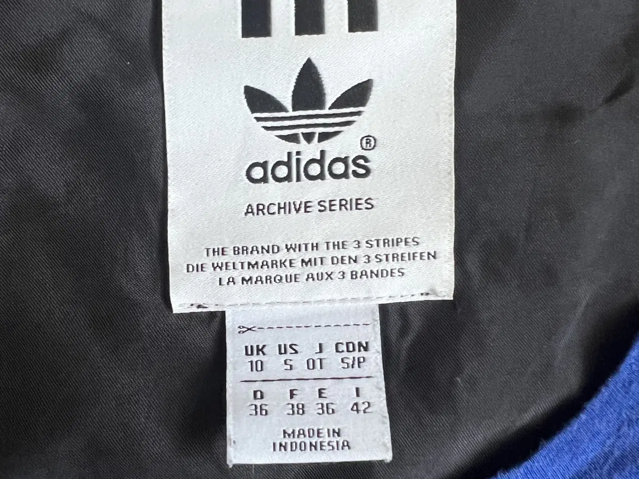 Billede 4 - T-shirt fra Adidas 