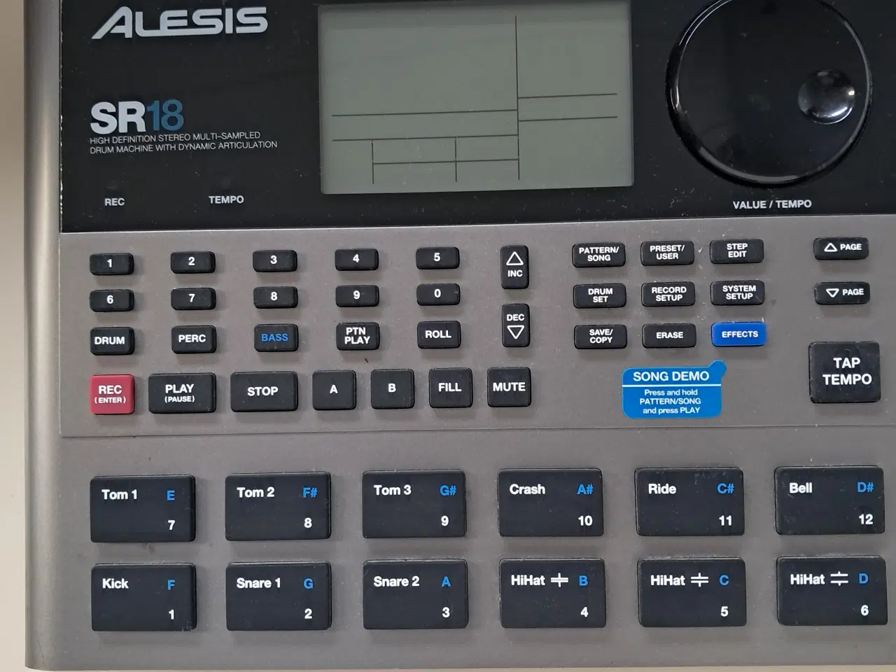 Billede 1 - Trommemaskine Alesis SR 18