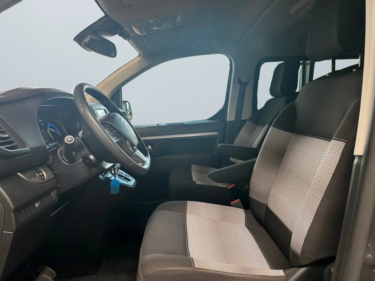 Billede 10 - Citroën ë-SpaceTourer 50 L3 Feel