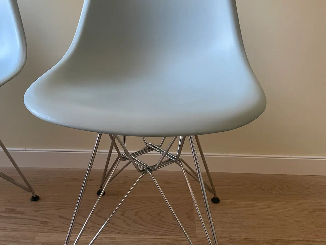 Billede 2 - Eames spisebordsstole