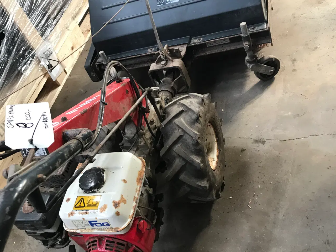 Billede 4 - NIBBI brik 3 fejemaskine frem og bak næsten ny kos