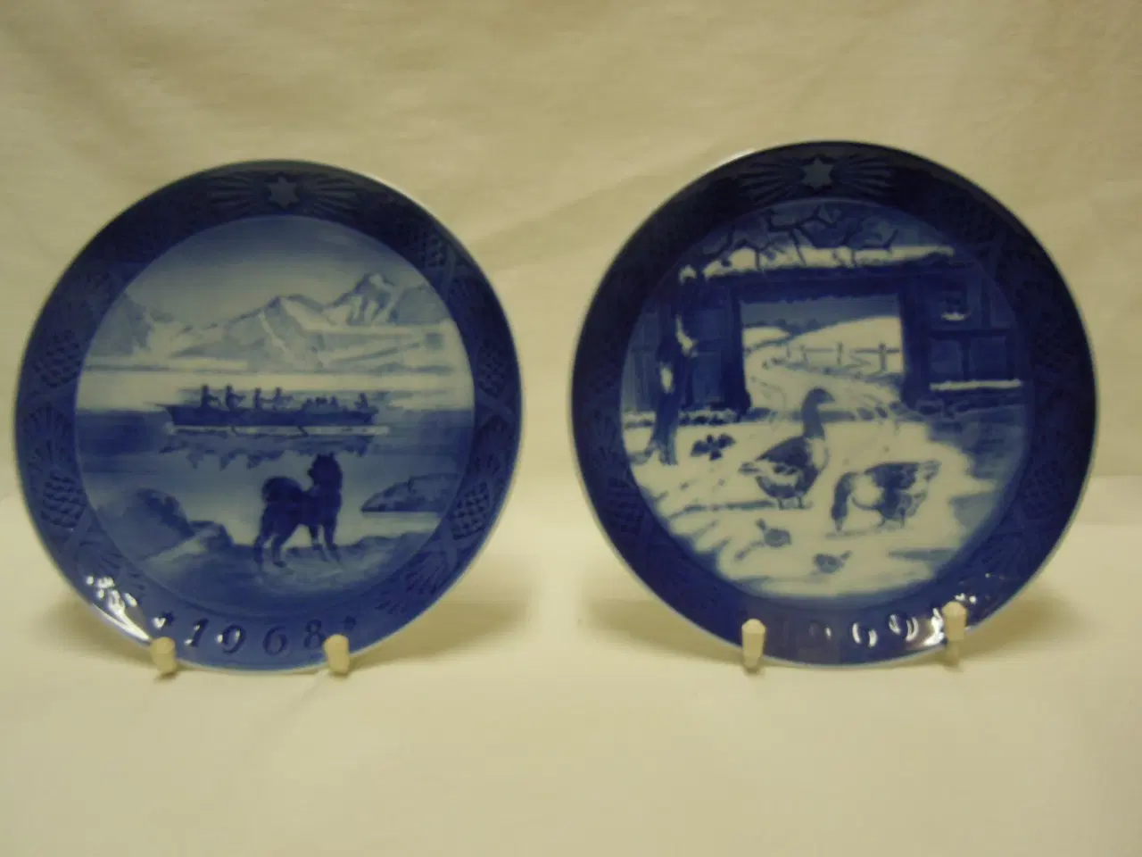 Billede 1 - Royal Copenhagen juleplatter til pris fra