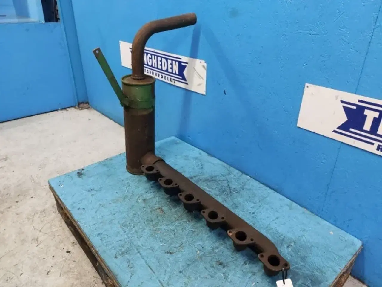 Billede 11 - John Deere 955 Udstødningsmanifold AZ20007