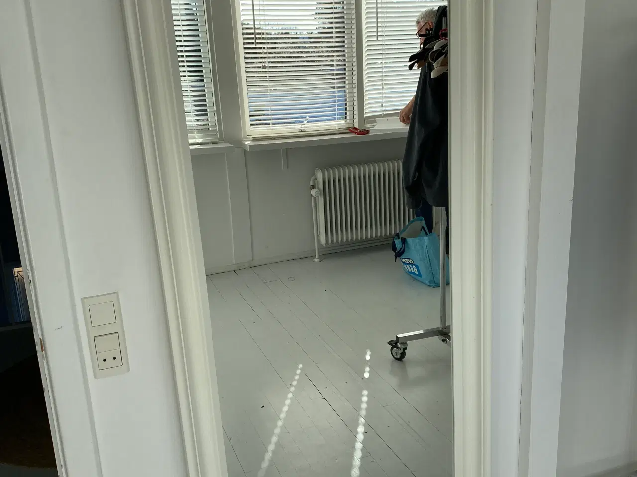 Billede 3 - Spejl hvidt og flot