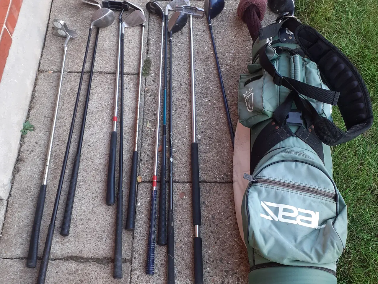 Billede 1 - golf sæt mange køller og bag
