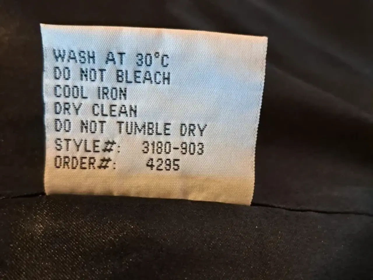 Billede 8 - Pardon str. 36 jakke