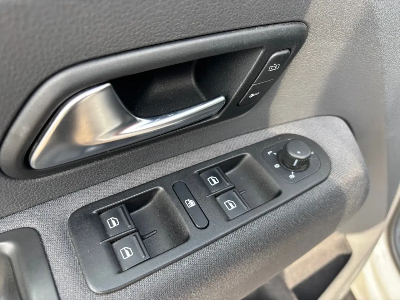 Billede 11 - VW Amarok 2,0 TDi 180 Highline aut. 4Motion BMT