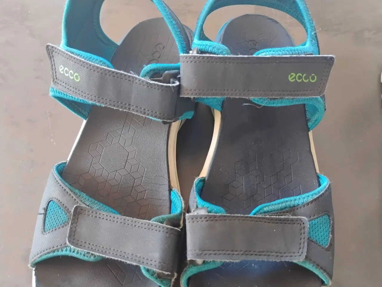 Billede 1 - To par sandaler 