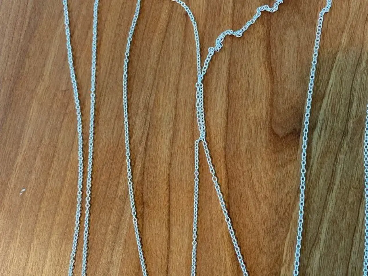 Billede 5 - Smukke nye sølv halskæder