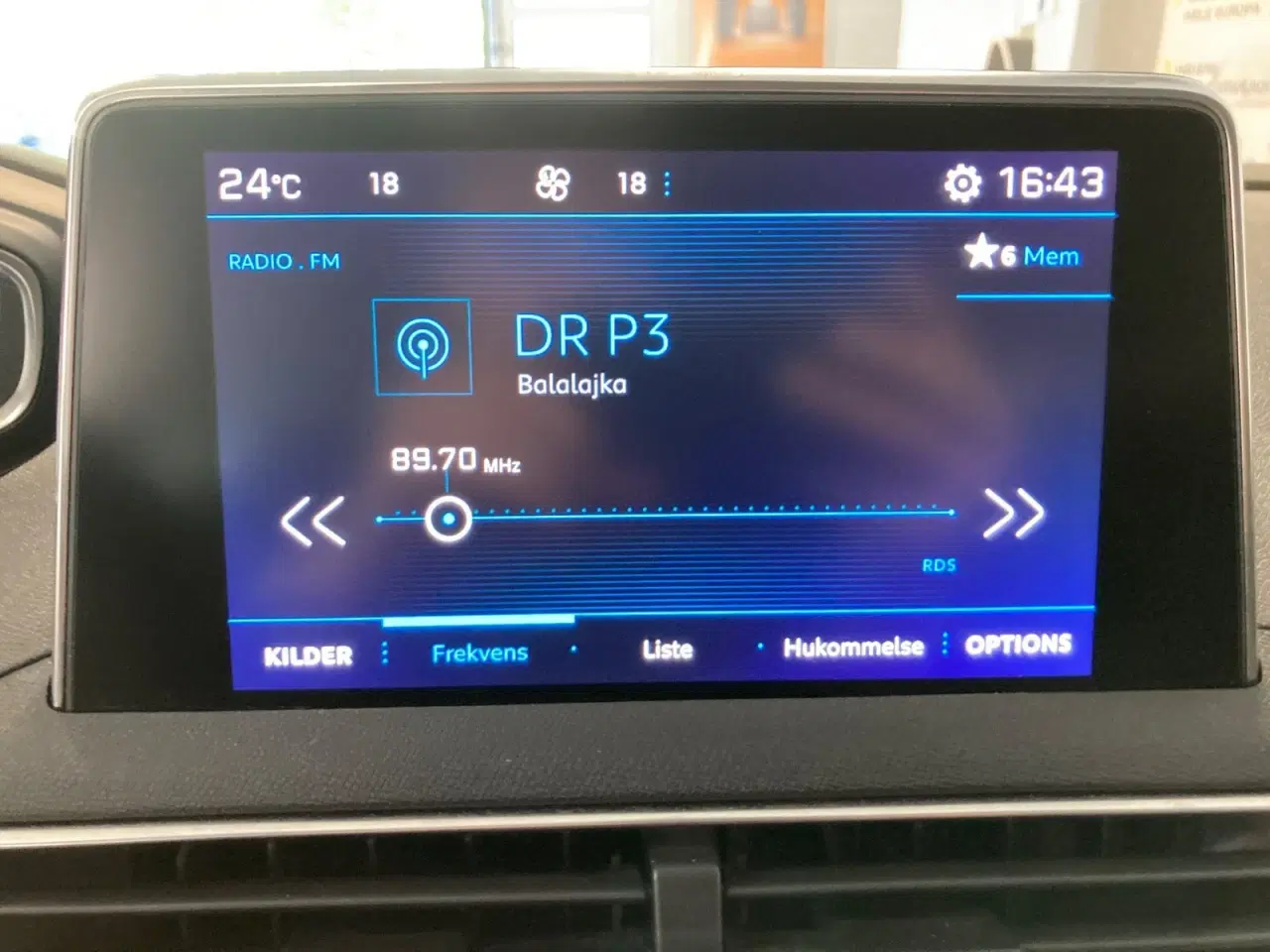 Billede 19 - Peugeot 5008 1,2 e-THP 130 Allure EAT6 7prs