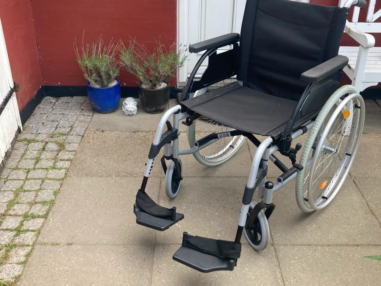 Billede 1 - Unix Kørestol – Foldbar og robust