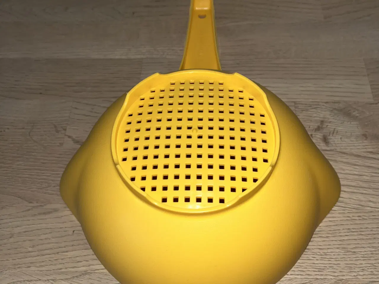 Billede 3 - Nyt Tupperware dørslag / sigte / si